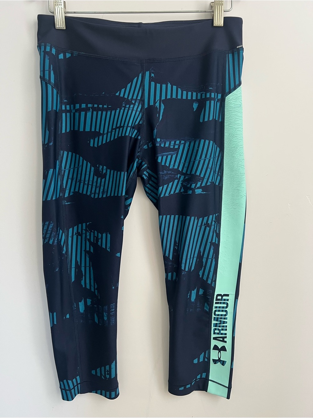 Under Armour Women HeatGear Compression Capri Leggings Blue Black Size Medium